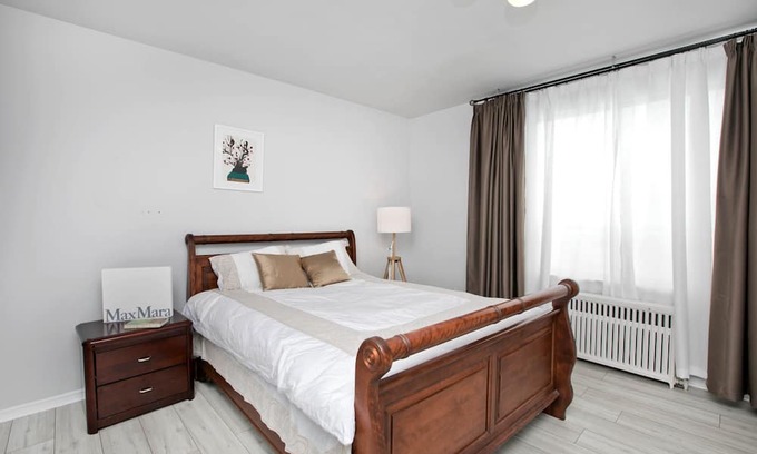 Downsview Apartment | Parkview Home 5
