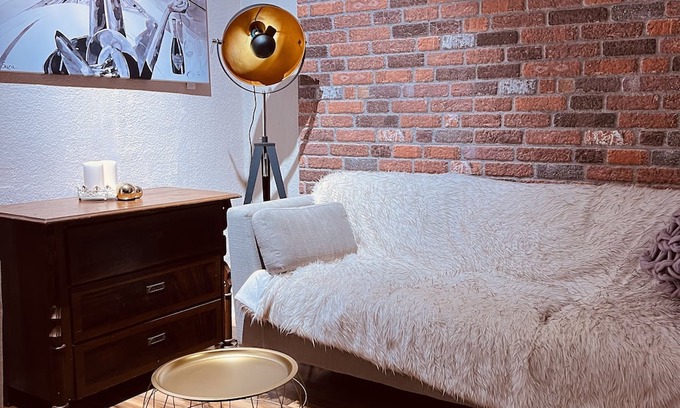 Striesen Apartment | Coole Stylische Ferienwohnung