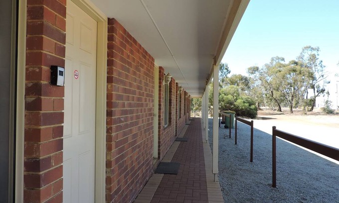 Watheroo Hotel | Watheroo Station Tavern