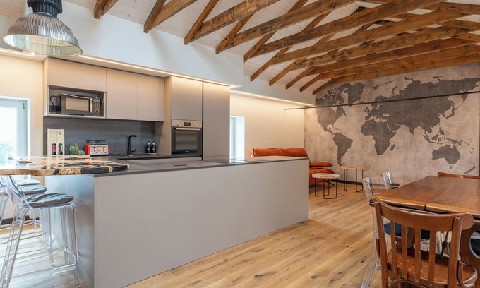 Calolziocorte Apartment | 4 Elements - Italian GuestHouse
