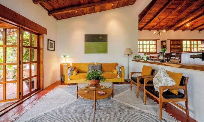 San Felipe del Agua House | Pet friendly house with pool close to Centro, ideal for relaxation