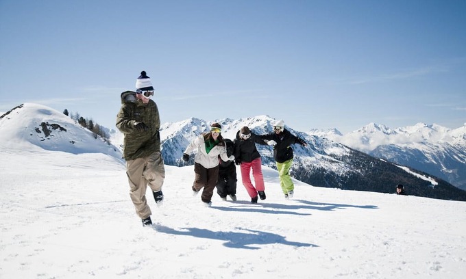 Les Mayens-de-Sion Ski Chalet | Chalet in Les Agettes with balcony