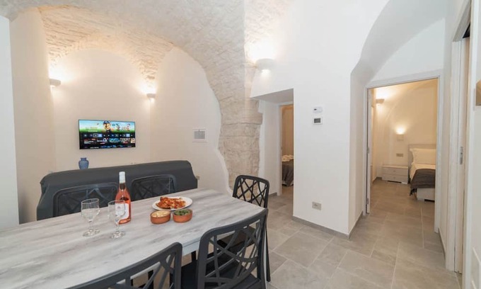 Old Town Cisternino Apartment | Domus Isola | Cisternino
