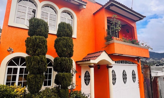 San Pedro Sacatepequez House | Casa amplia de 3 hab. en San Pedro Sacatepéquez