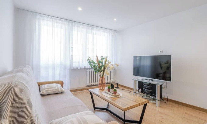 Katowice Apartment | Park Śląski Snug Apartment