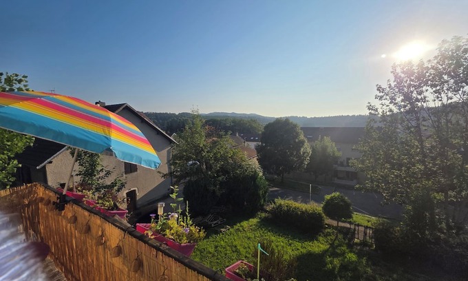Maiche Apartment | 1 to 4 pers. apartment, 2 steps from the town, quiet area on the edge of the forest