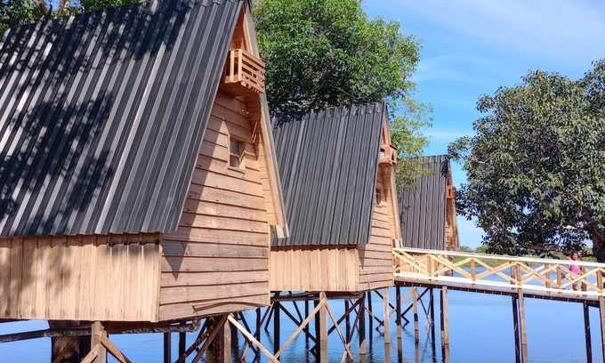 Amazon River Ski Chalet | Amazon Private Tours Jungle Lodge