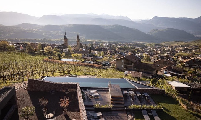 Caldaro Sulla Strada del Vino Apartment | Im Zeitlauf Adults only