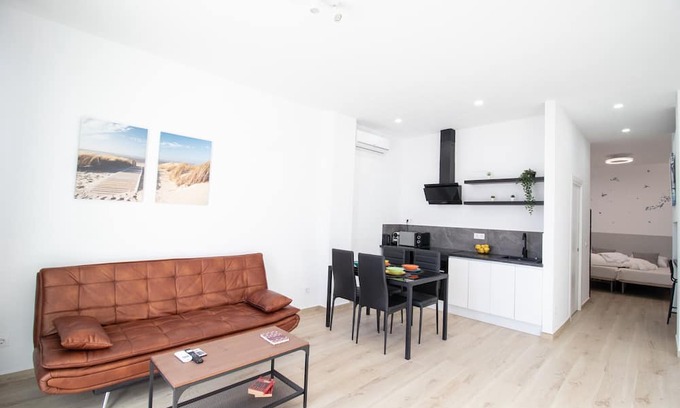 Campanar Apartment | Congresos by Concept Flats