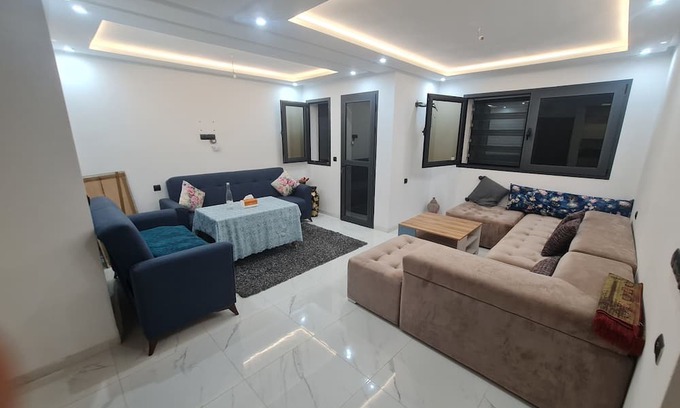 Harhoura Apartment | Bright, modern apartment in Harhoura - 7 minutes from the beach