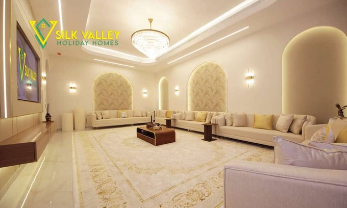 Abu Dhabi Villa | Luxurious 6-bedroom + maid's villa with modern amenities