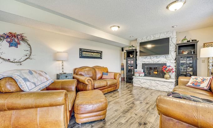 Selah House | Hike & Explore: Retreat w/Scenic Views in Selah!