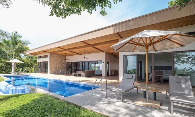 Esterillos Este House | Seaside Haven Oceanview