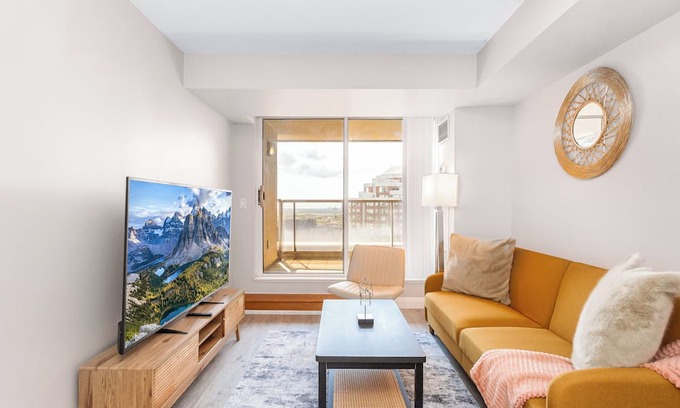 Downtown Mississauga Condo | SkyView 2+1 Condo Stunning Views Steps to SQ1 Mall