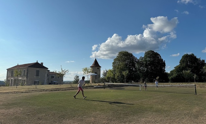 La Chapelle-Montabourlet House | Superb 6-bedroom country house for families & friends in Perigord!
