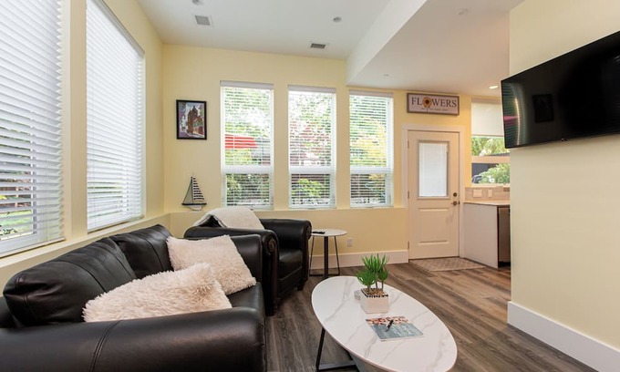 Sidney Apartment | Sidney Solace – 1BR Suite Minutes from Waterfront