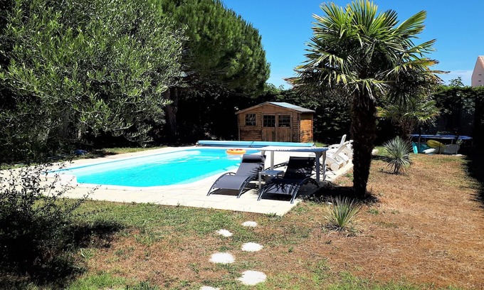 Port District House | Gîte 3* 300m beach large private pool