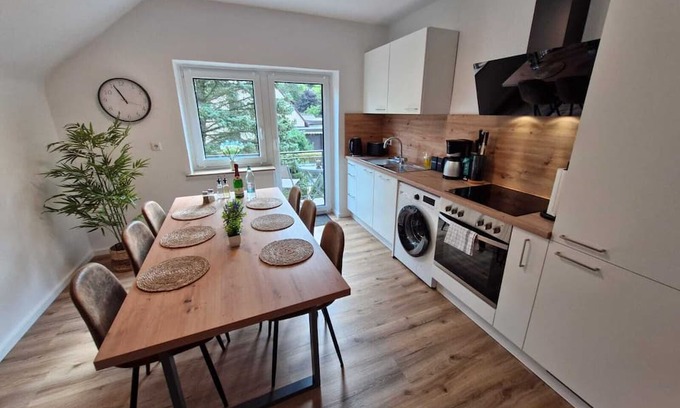 Verden Apartment | AllerGrün apartment, balcony with a view of nature