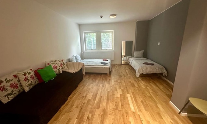 Karrdal Apartment | Big Studio Apartment in Sollentuna, Stockholm
