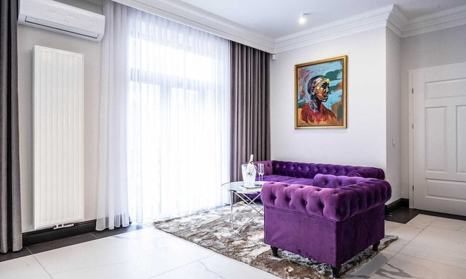 Czestochowa Apartment | Luxury Apartment Lux in the Center of Częstochowa