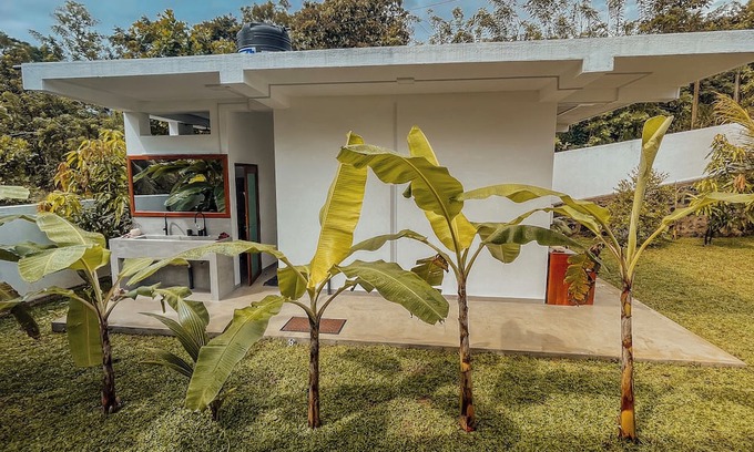 Medaketiya Cabin | Aliya Watunu Hena - One-Bedroom Cabin in Tangalle