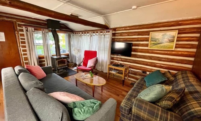 Rosedale House | Balsam Lake - 2-Bedroom Cottage #6