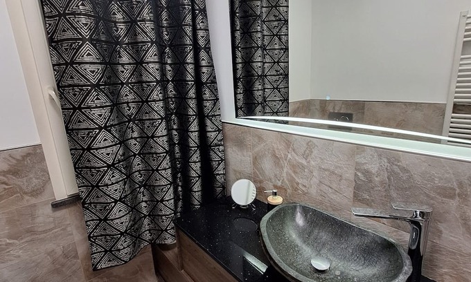 Cascina House | Comfortable home with private parking excellent for families and visits to the area