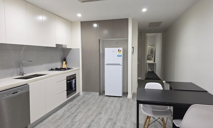 Camperdown Apartment | Camperdown one 07 Close to bus stop and SYD CBD