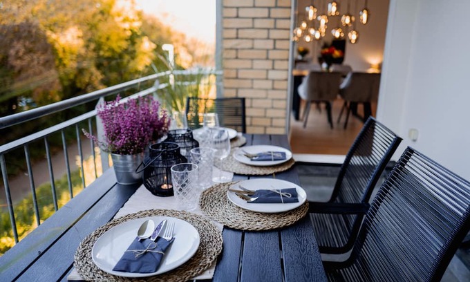 Schwerin Apartment | Balkon-suite am Sieben-seen-center für 4