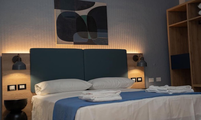 Cinisi House | Aurooms - "Blue Room - Relaxation and Refinement in the Heart of Cinisi"
