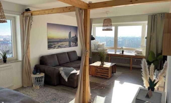 North Geestemund Apartment | Yachtpanorama | 1Zi | 7OG | 4P | Geestemünde