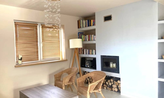 Przemysl Villa | Tranquil villa with WiFi in Przemyśl