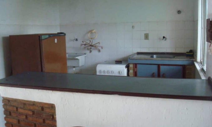 Vilas do Atlantico Apartment | Large furnished studio apartment near Vilas beach
