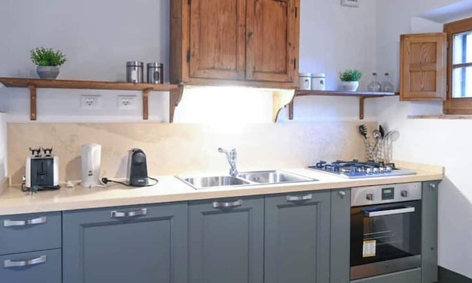 Siena Apartment | La Bandita Apartment: Peaceful Wine Estate Retreat