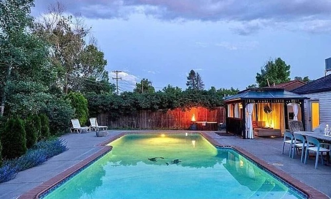 University Hills House | Petals at Casa Glencoe - Heated Pool!