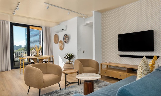 Three Anchor Bay Apartment | Sea Point Sophistication | 2 Bed with Rooftop Pool